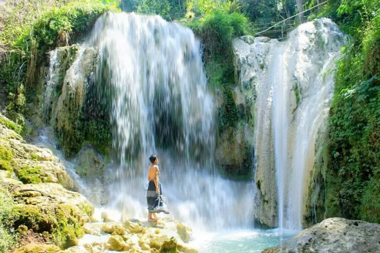 Air Terjun Kembang Soka Yogyakarta