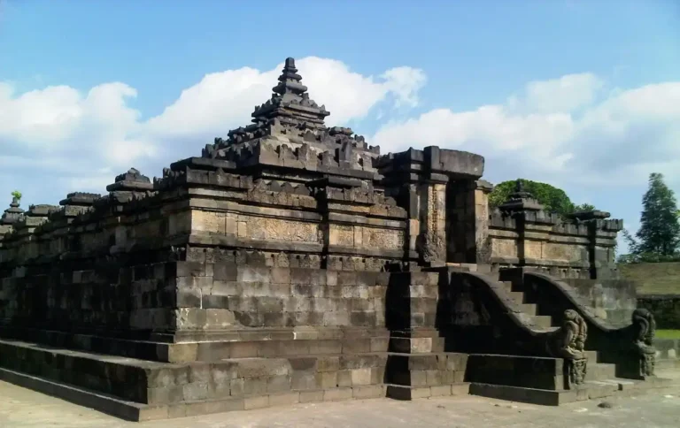 Candi Sambisari Yogyakarta