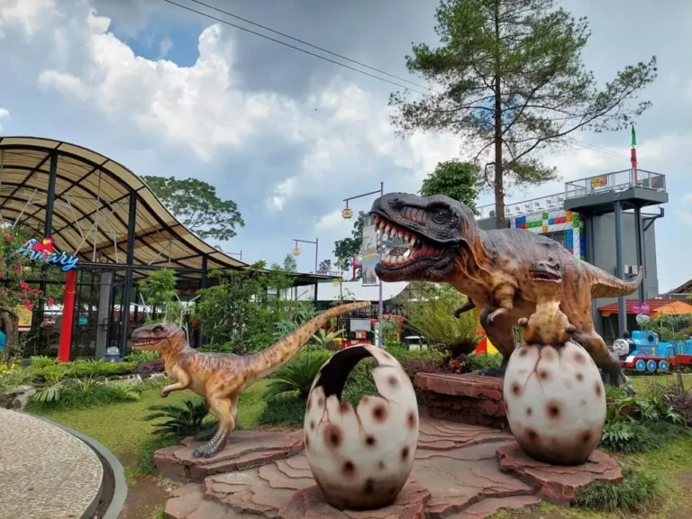 Suraloka Interactive Zoo Yogyakarta