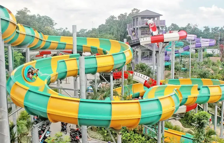 Waterboom Jogja (Jogja Bay) Yogyakarta