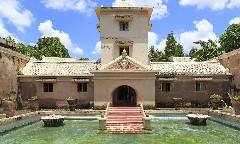 Bondjava Travel Travel Agent