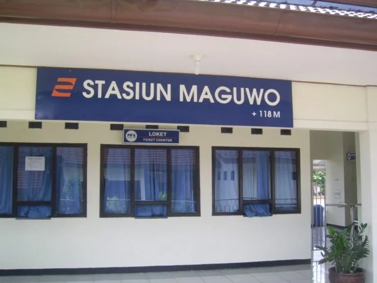 Stasiun Maguwo Yogyakarta ()