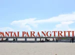 Pantai Parangtritis Yogyakarta